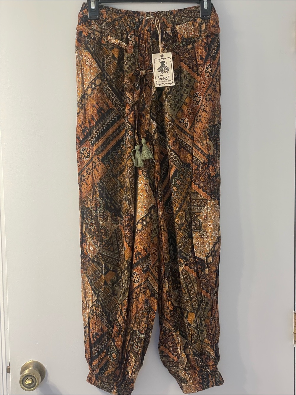 easel Wide Leg Boho Pants in Rust Multi Print - Picture 6 of 6